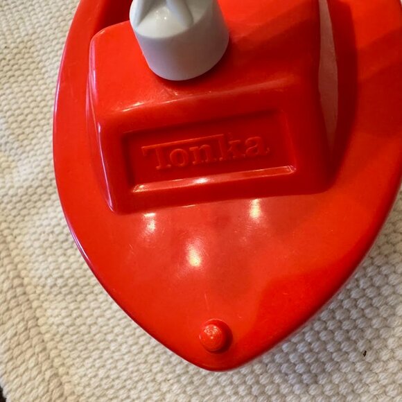 Vintage Tonka/Bandai 1989 Sailboat Red/White T1 - Picture 2 of 5